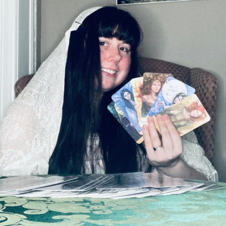 ✨  Channeled Tarot Reading with a Faery Queen! (Pre-Recorded)